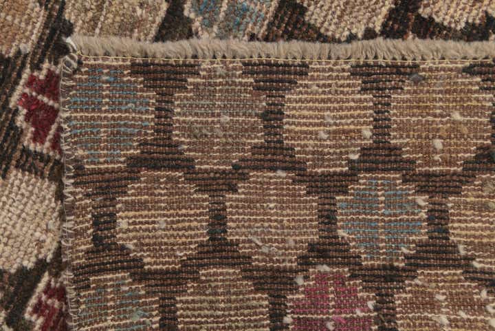 4' 10 x 8' Hand Knotted Balouch Wool Rug