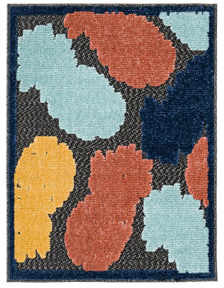 Detail image of 2' x 3' Easy-Clean Belize Indoor / Outdoor Rug