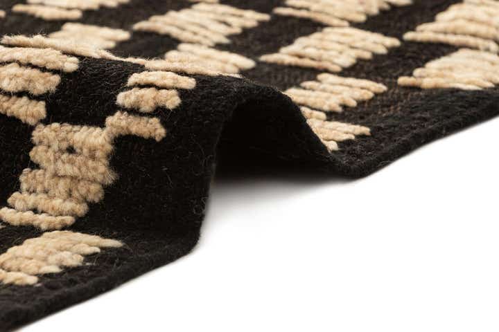 9' 2 x 13' 5 Berber Rug