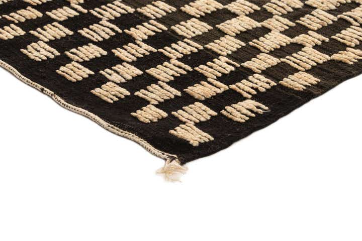9' 2 x 13' 5 Berber Rug