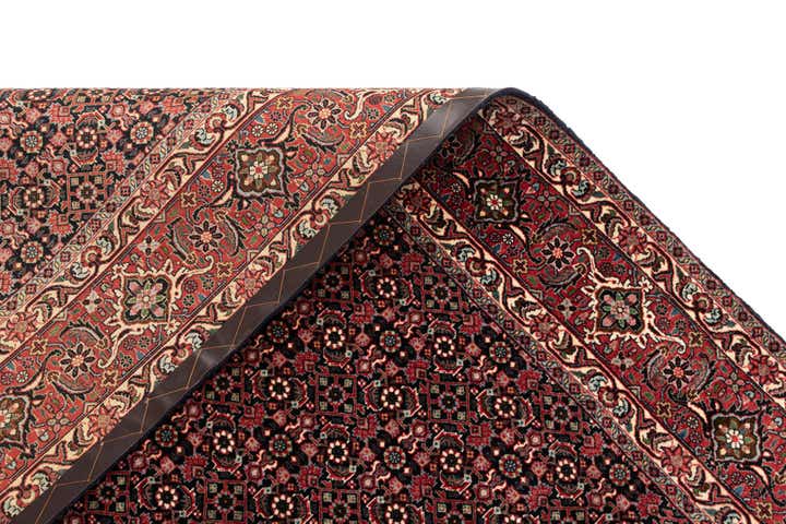 6' 11 x 9' 9 Bidjar Wool Rug