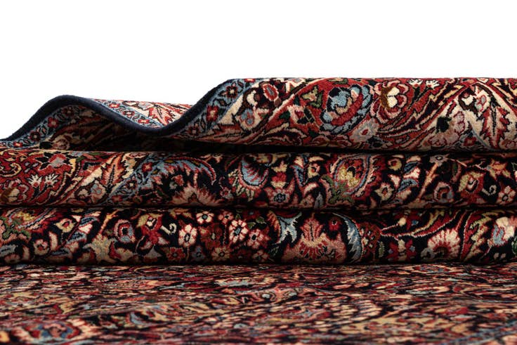 Detail image of 6' 8 x 9' 6 Bidjar Wool Rug