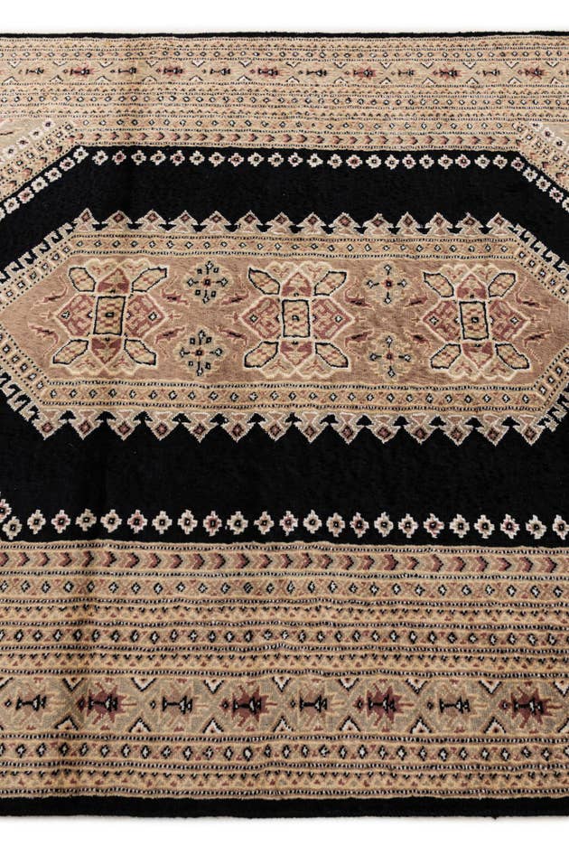 Detail image of 4' 2 x 6' 4 Hand Knotted Bokhara Oriental Rug