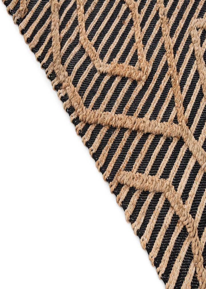 5' x 7' 6 Handmade Braided Jute Rug