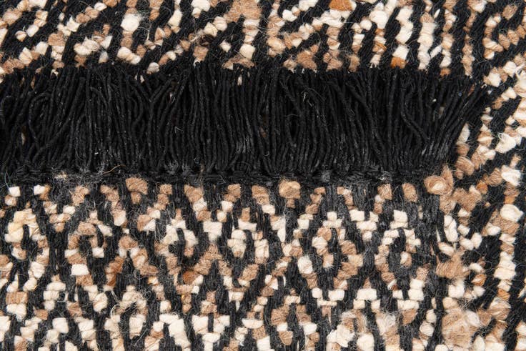 Detail image of 2' 1 x 3' Hand Woven Braided Jute Rug