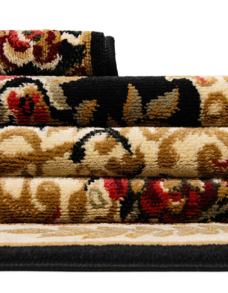 Detail image of 5' 3 x 8' Chateau Rug