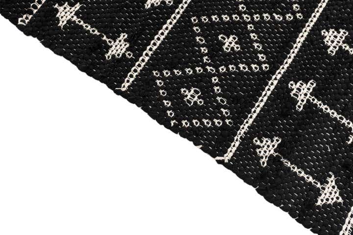 3' 1 x 5' 6 Hand Woven Chindi Cotton Rug