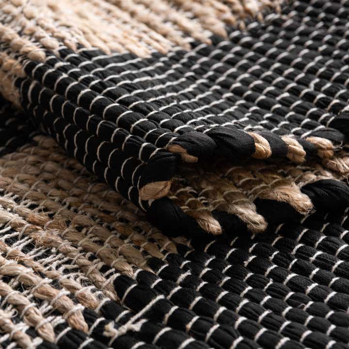 8' x 11' Hand Woven Chindi Jute Rug