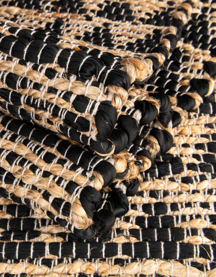 Detail image of 2' x 3' 1 Hand Woven Chindi Jute Rug