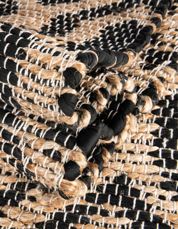 Detailansicht von 125cm x 185cm Handgewebt Chindi Jute Teppich