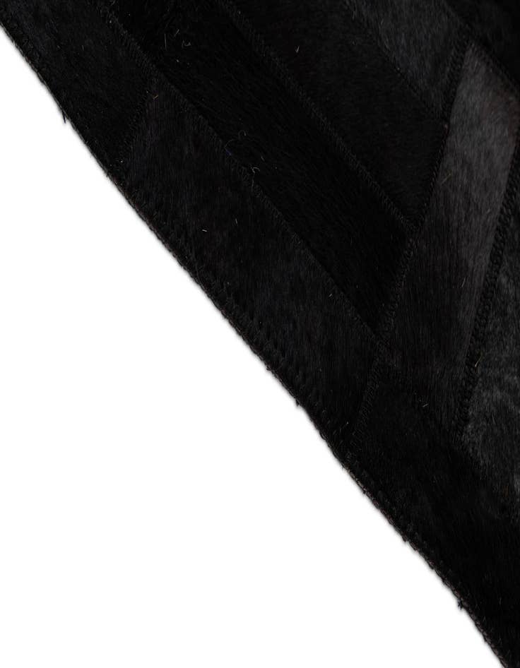 Detail image of 8' 1 x 10' Cowhide - Patchwork Rug