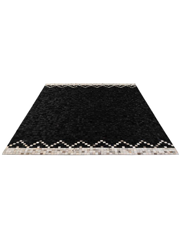 Detail image of 8' x 10' Cowhide - Patchwork Rug