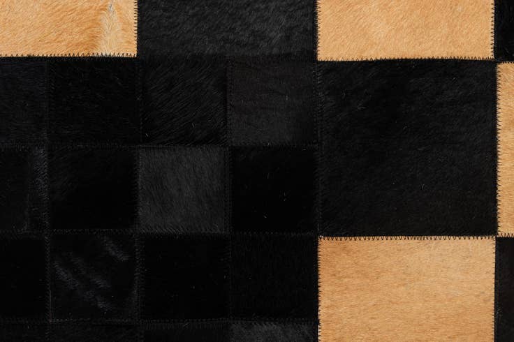 Detail image of 5' 1 x 8' 1 Cowhide - Patchwork Rug