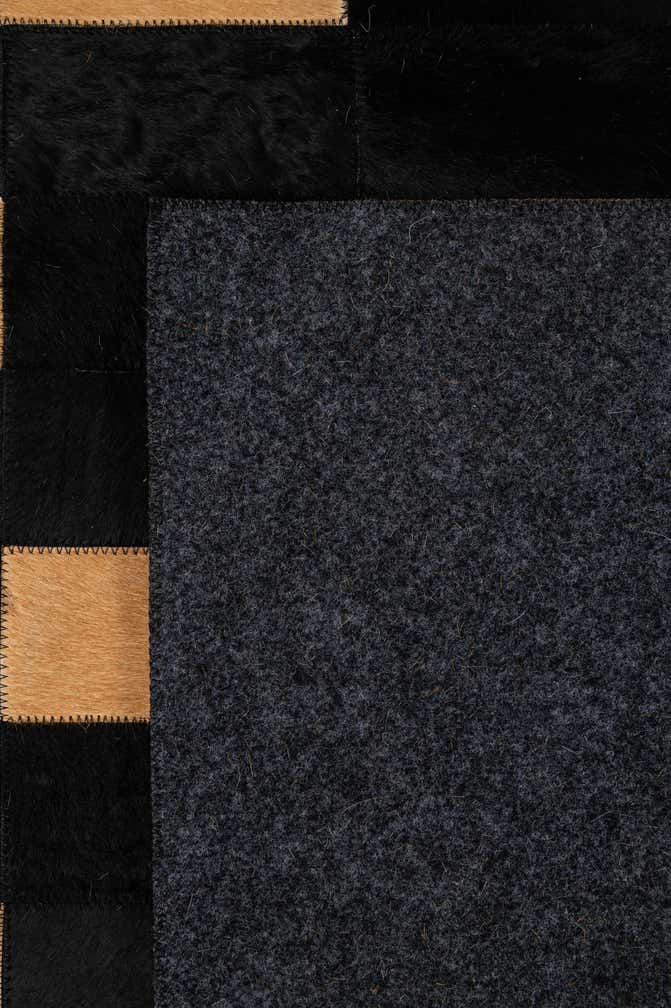 5' 1 x 8' Cowhide - Patchwork Rug
