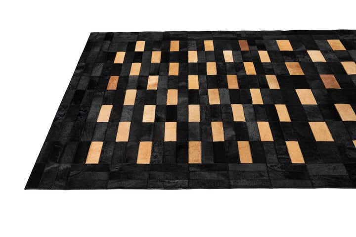 5' 1 x 8' Cowhide - Patchwork Rug
