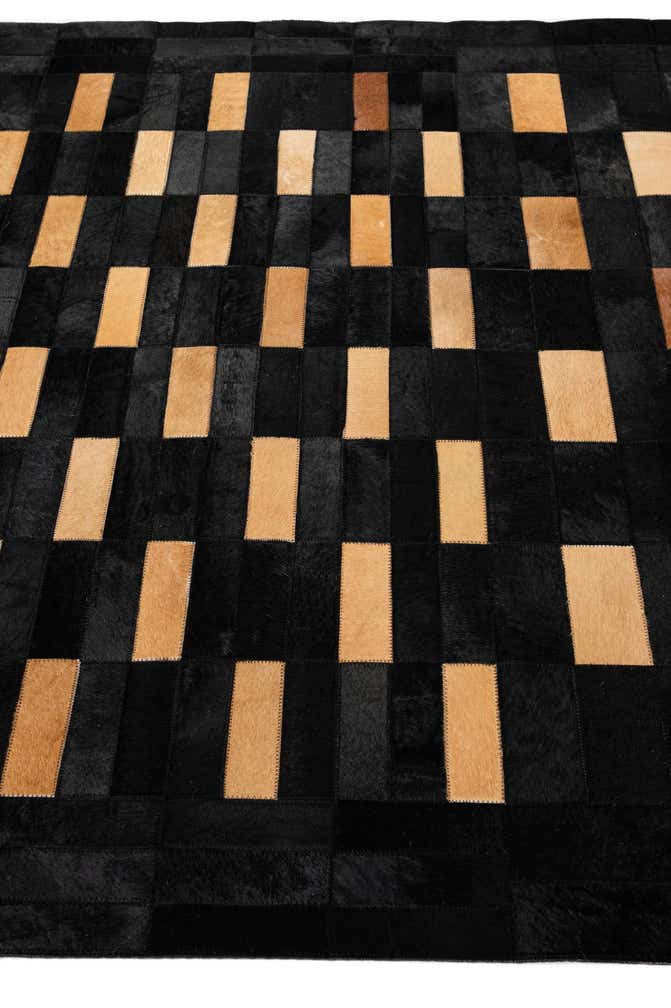 5' 1 x 8' Cowhide - Patchwork Rug