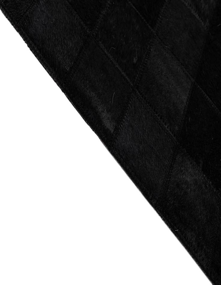 Detail image of 5' 3 x 8' 2 Cowhide - Patchwork Rug