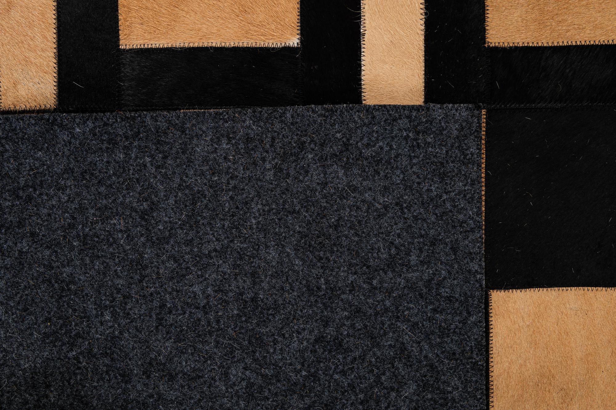 5' 1 x 8' Cowhide - Patchwork Rug