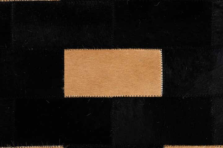 5' 1 x 8' Cowhide - Patchwork Rug