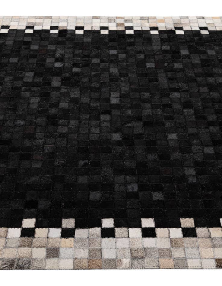 Detail image of 5' 2 x 7' 11 Cowhide - Patchwork Rug