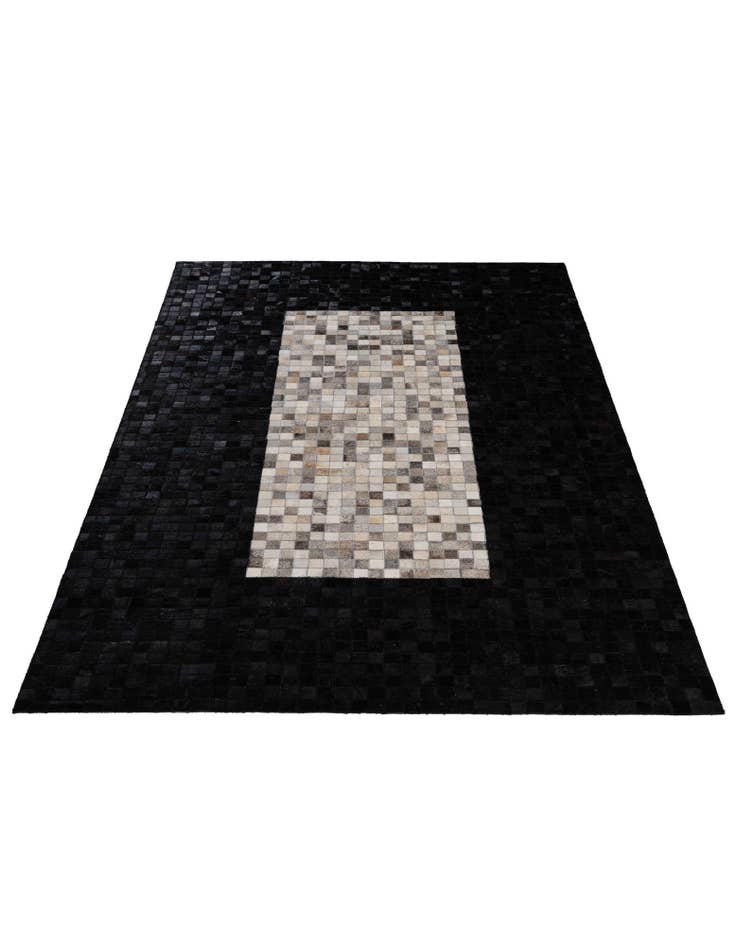 Detail image of 5' x 7' 11 Cowhide - Patchwork Rug
