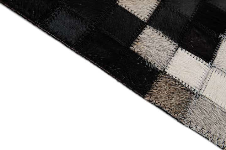 5' x 8' Cowhide - Patchwork Rug