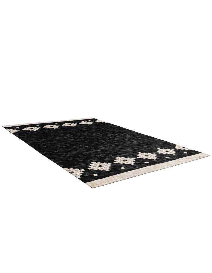 Detail image of 5' 2 x 8' Cowhide - Patchwork Rug