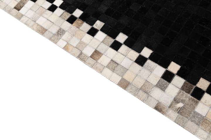 5' 2 x 7' 11 Cowhide - Patchwork Rug