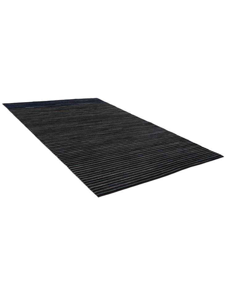 Detail image of 5' 1 x 8' Cowhide - Patchwork Rug