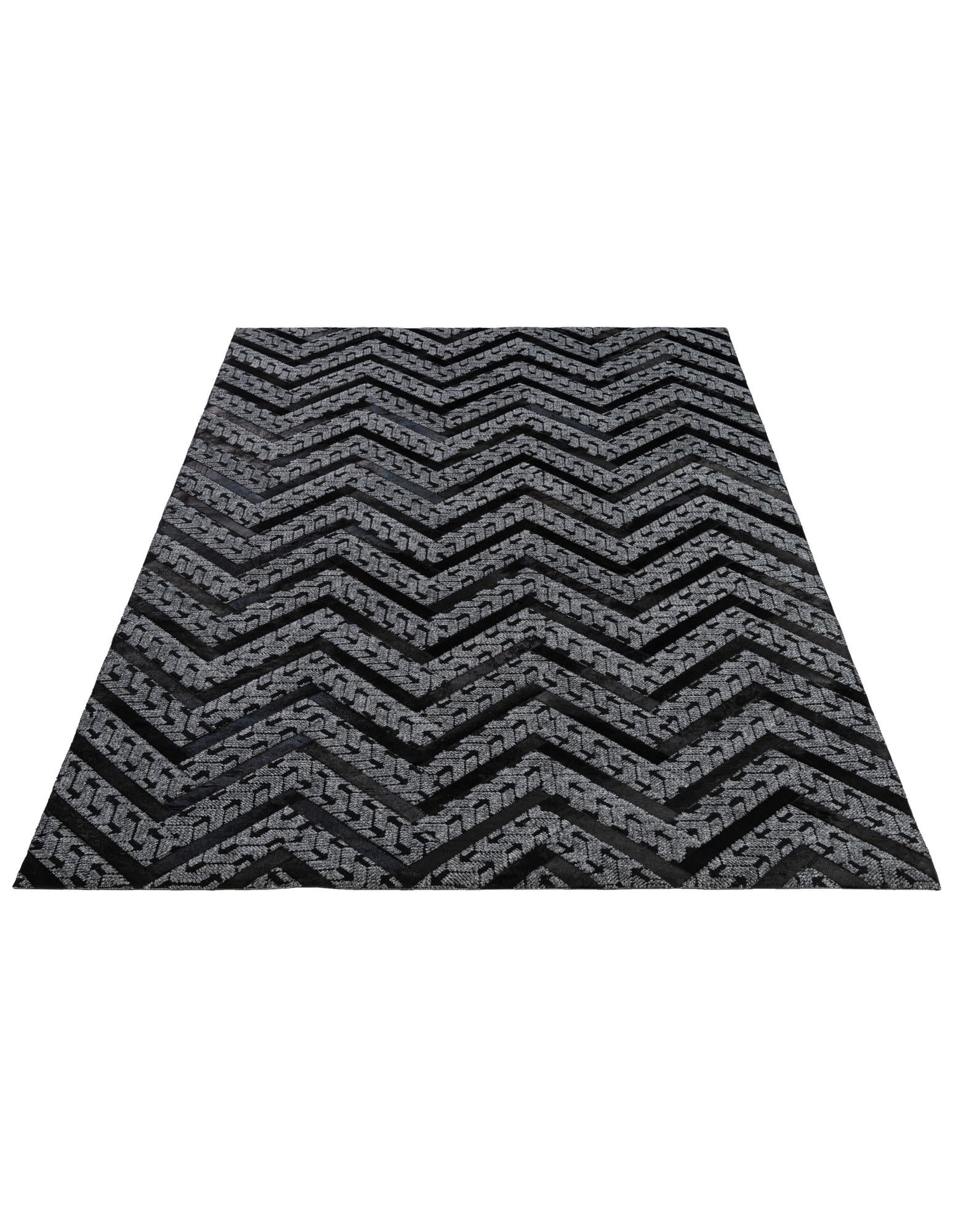 4' 11 x 7' 11 Cowhide - Patchwork Rug