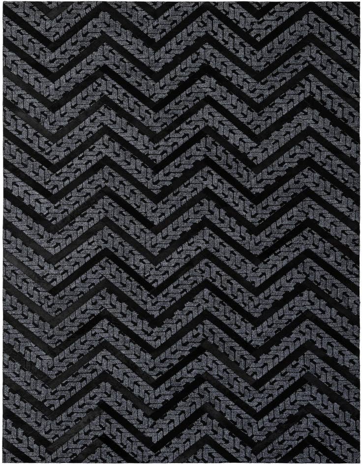 Detail image of 4' 11 x 7' 11 Cowhide - Patchwork Rug
