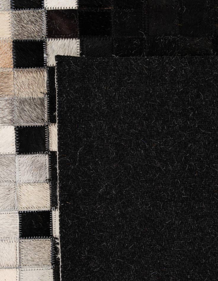 Detail image of 5' 2 x 7' 11 Cowhide - Patchwork Rug