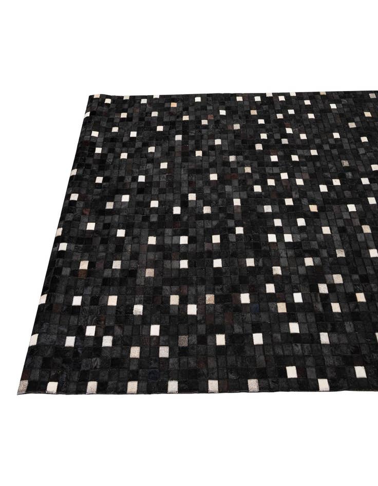 Detail image of 5' 2 x 8' 2 Cowhide - Patchwork Rug