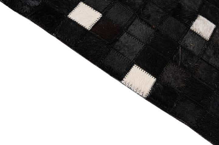 5' 2 x 8' 2 Cowhide - Patchwork Rug