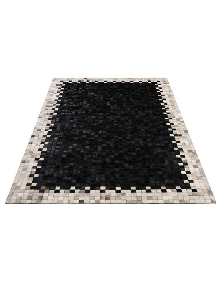 5' 1 x 8' Cowhide - Patchwork Rug