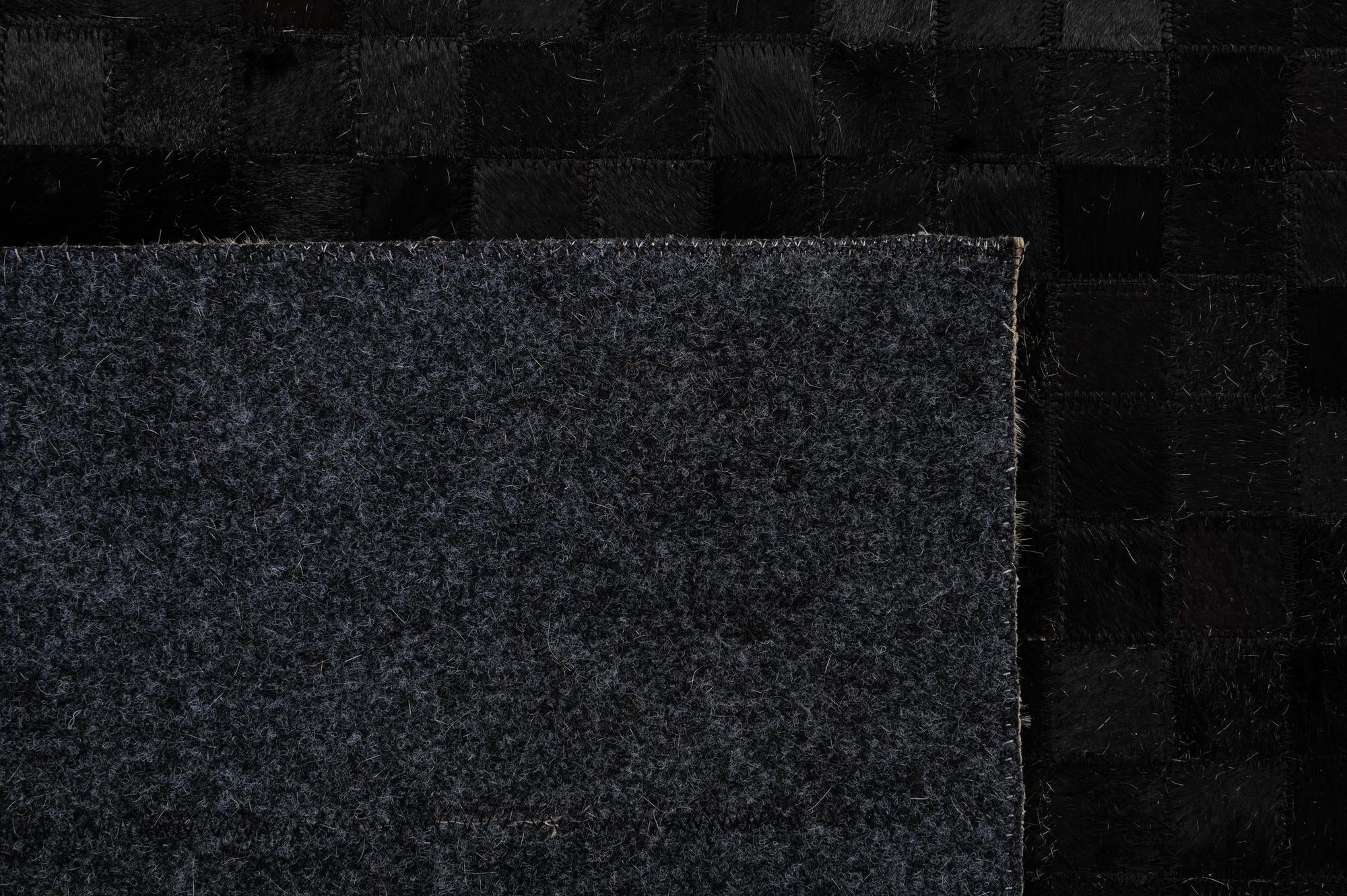 5' 2 x 8' Cowhide - Patchwork Rug