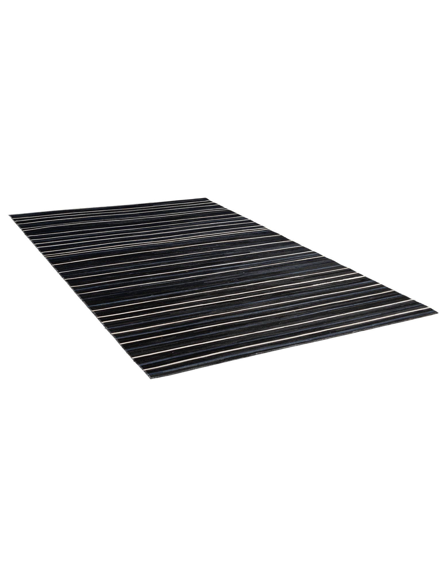 5' 1 x 8' Cowhide - Patchwork Rug
