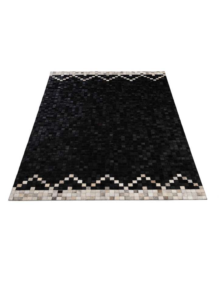 5' 2 x 8' Cowhide - Patchwork Rug