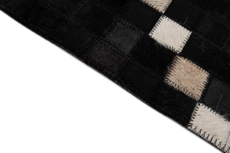 Detail image of 5' 2 x 8' Cowhide - Patchwork Rug