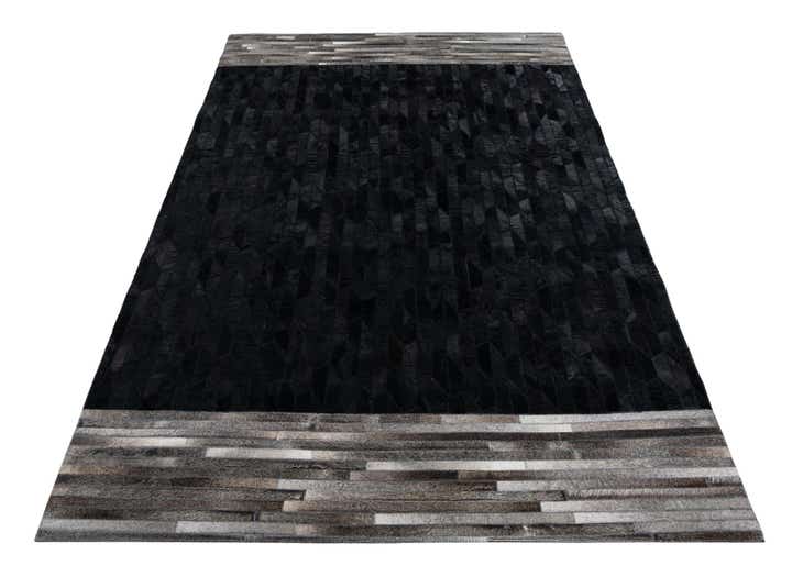 5' x 8' Cowhide Leather Rug
