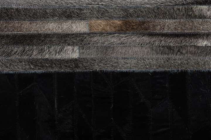 5' x 8' Cowhide Leather Rug