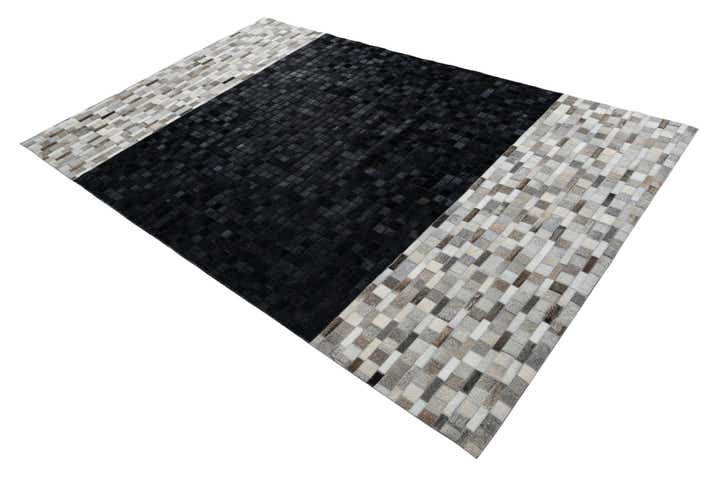 5' x 7' 10 Cowhide Leather Rug