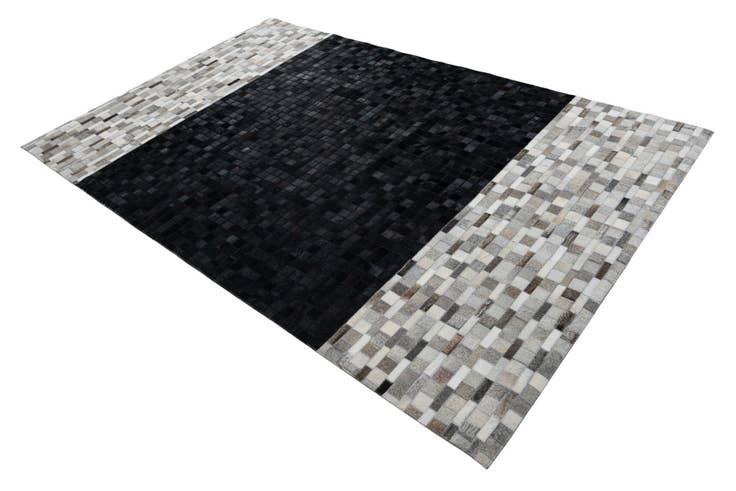 Detail image of 5' x 7' 10 Cowhide Leather Rug