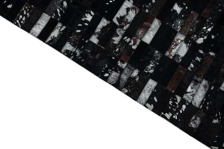 5' 3 x 7' 9 Cowhide Leather Rug