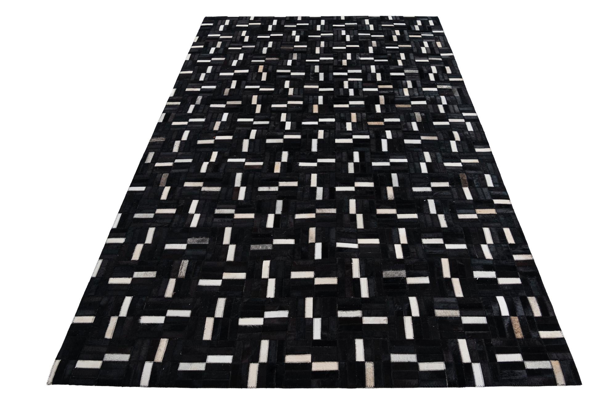 5' x 8' 1 Cowhide Leather Rug