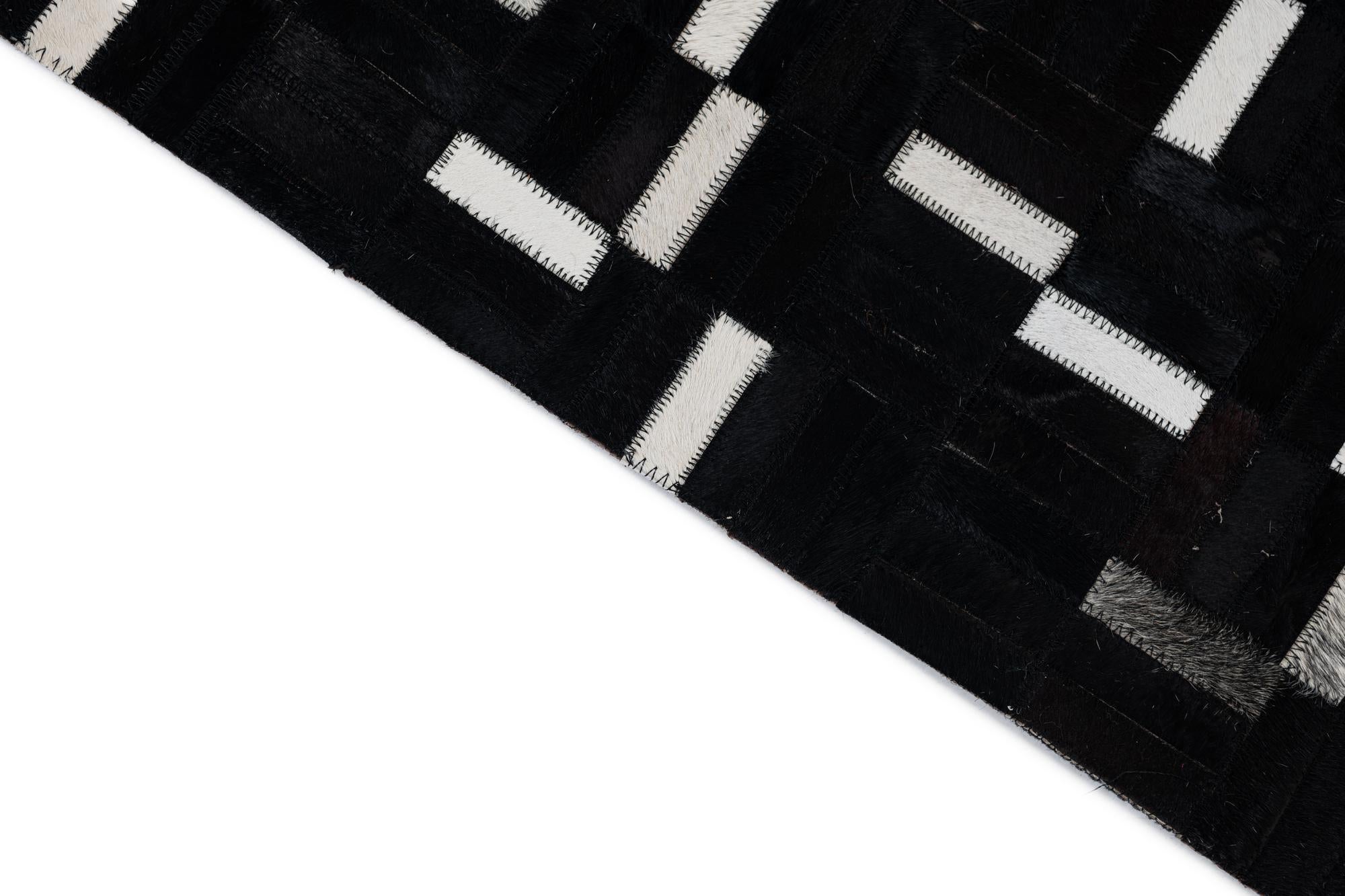 5' x 8' 1 Cowhide Leather Rug