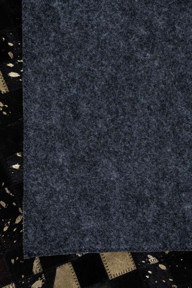 5' 2 x 8' Cowhide Leather Rug