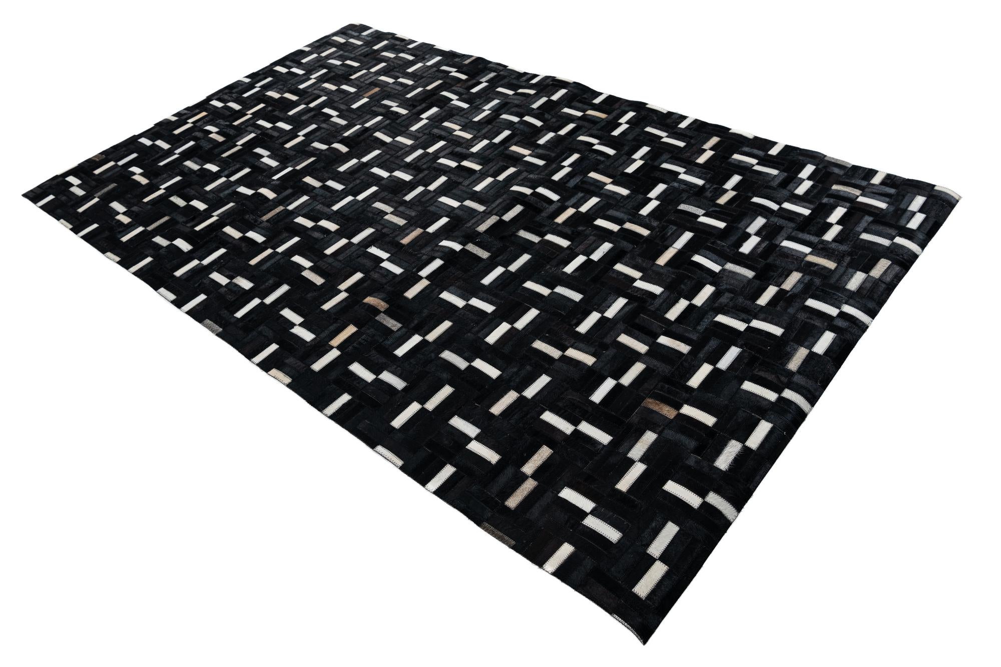 5' x 8' 1 Cowhide Leather Rug