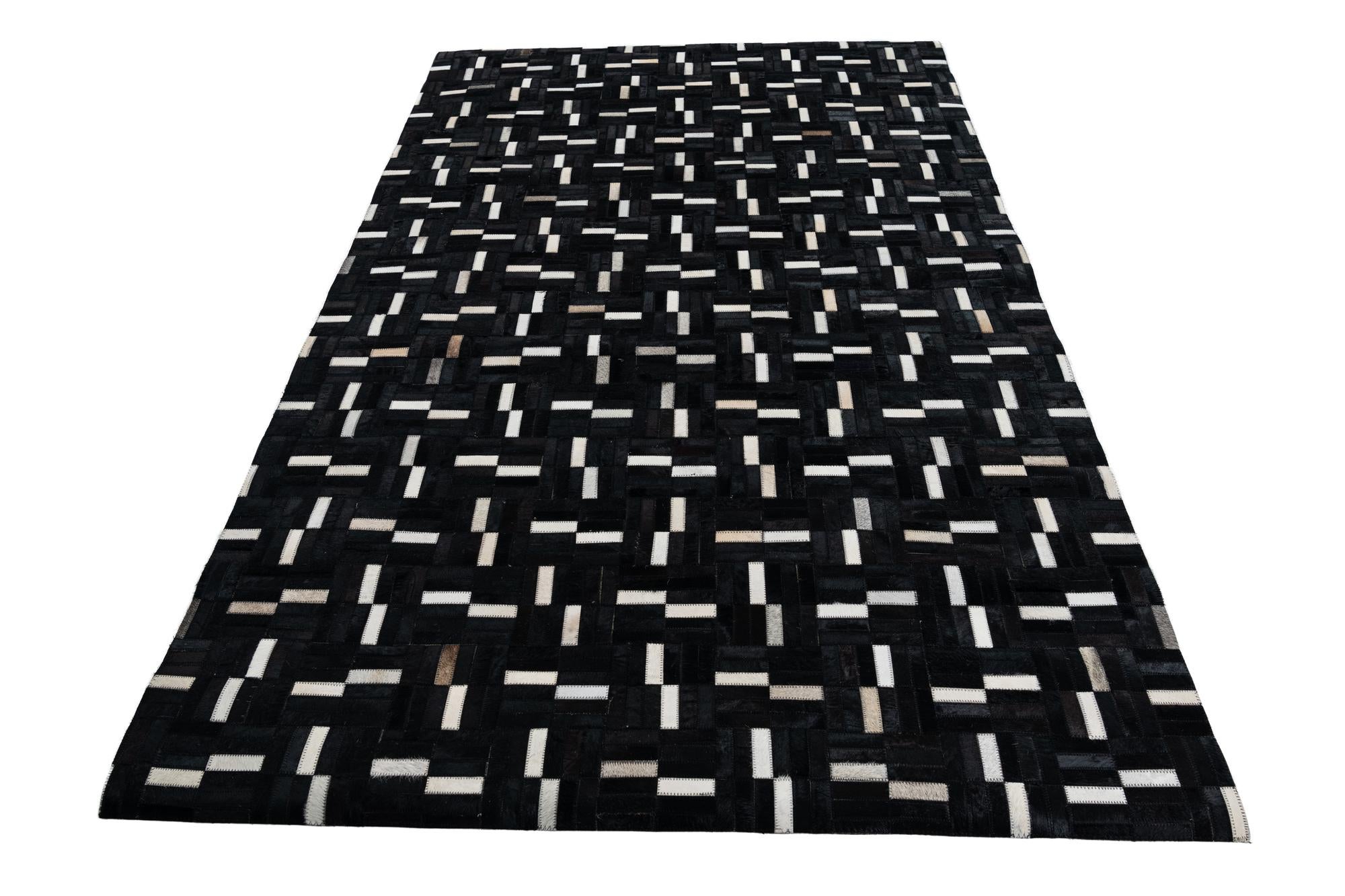 5' x 8' 1 Cowhide Leather Rug