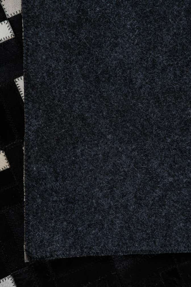 5' x 8' 1 Cowhide Leather Rug